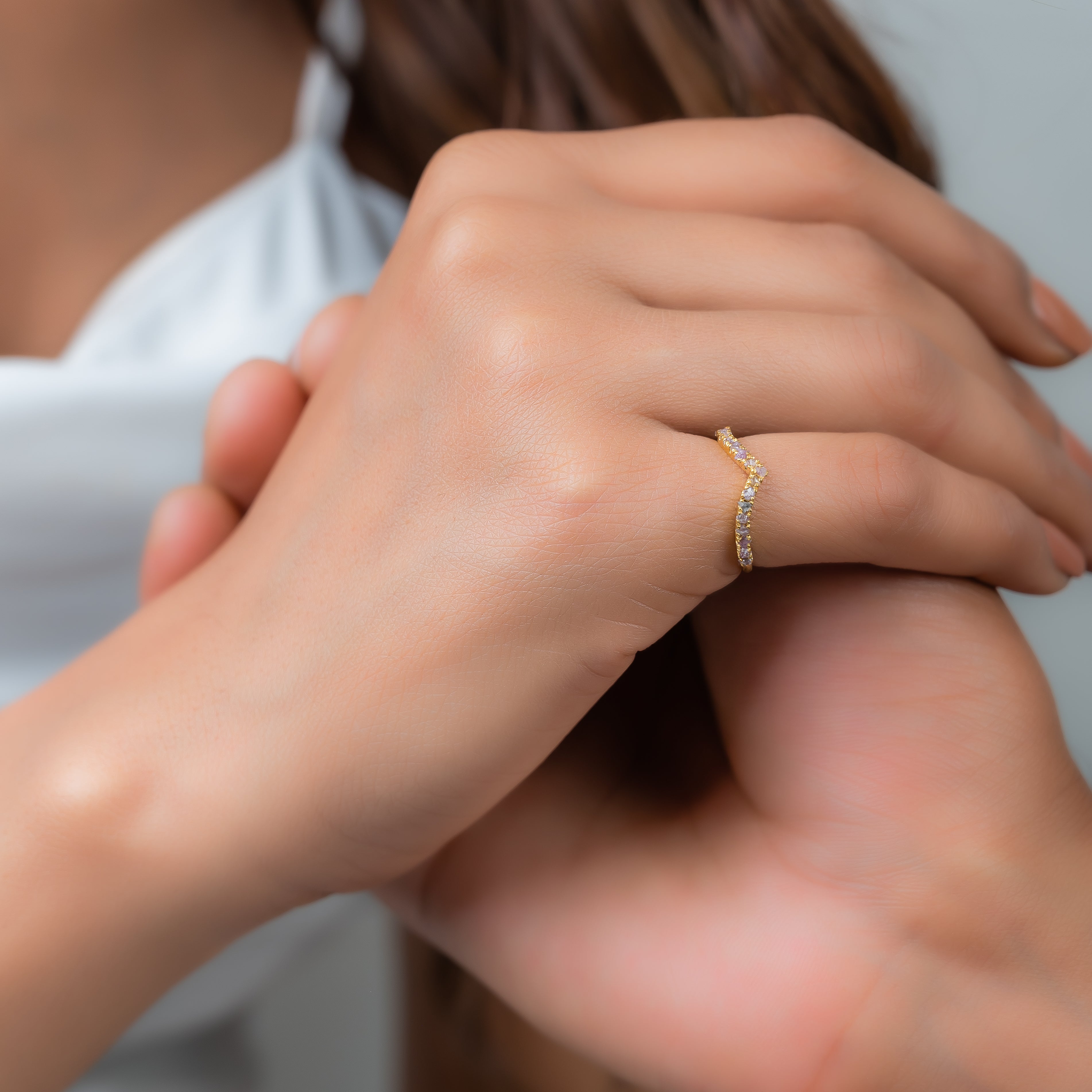 Raw Pink Diamond Wedding Band, Rough Diamond Stacking Ring 14K Gold, Luxury Ring Gift for Her, Ethical Pink Diamonds Conflict Free