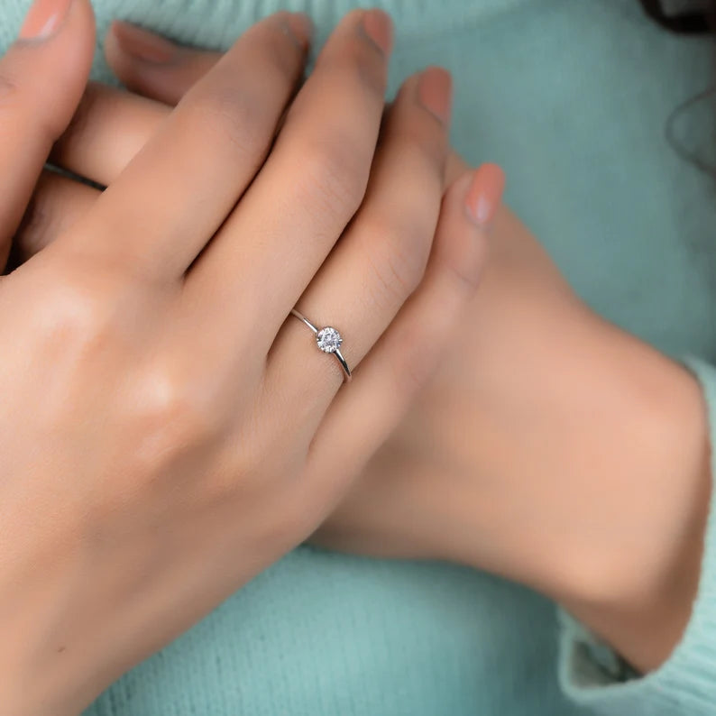 Earth Mined Pink Round Brilliant Cut Diamond Ring For Her