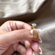 1 Carat Round Cut Lab Grown Diamond Engagement Ring with Leaf Band