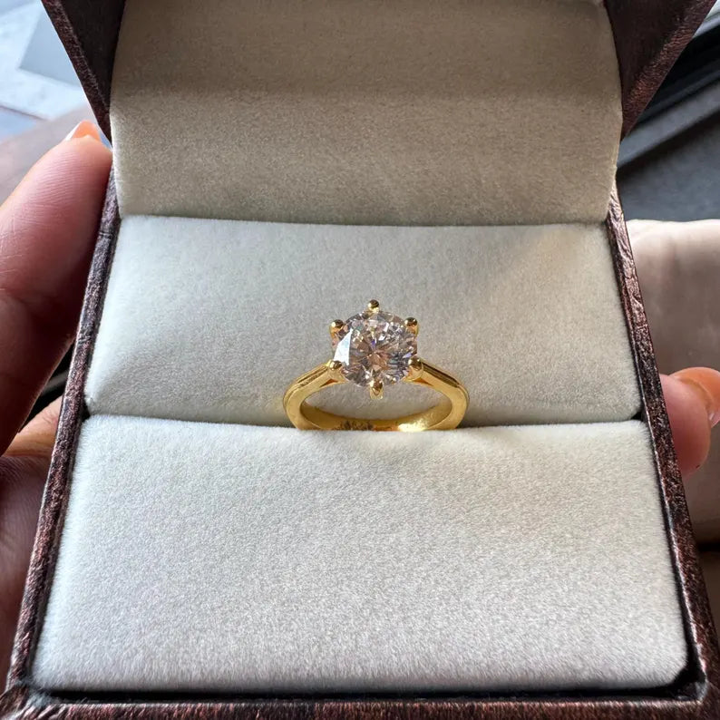 2 Carats Euro Shank Round Cut Lab Grown Diamond Engagement Ring