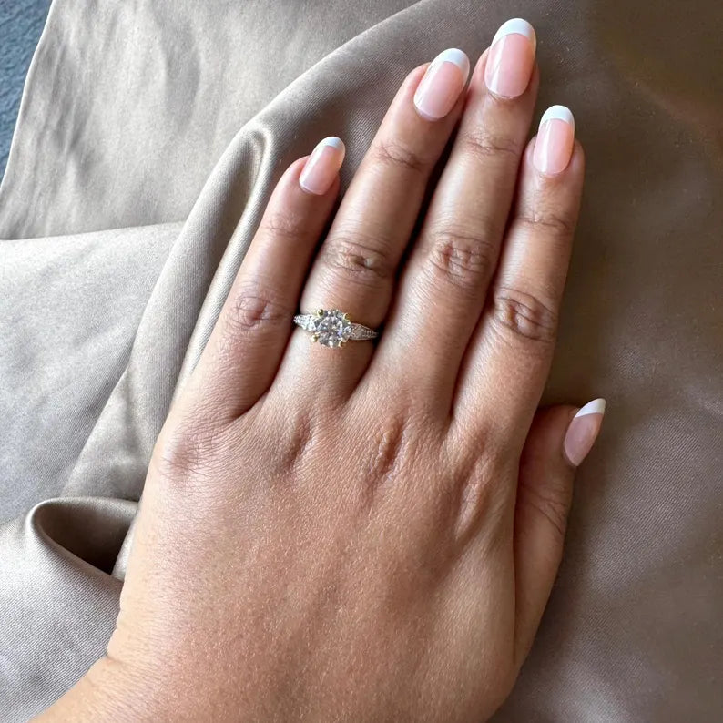 Lab Grown Diamond Engagement Ring