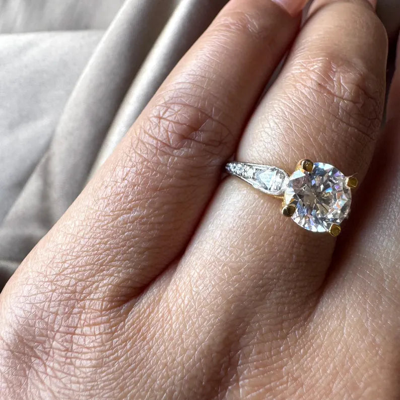 Lab Grown Diamond Engagement Ring