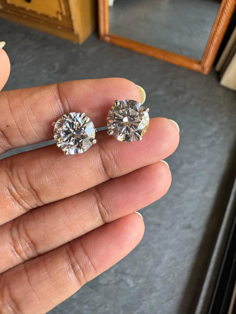 10 Carats Diamond Round Brilliant Cut Lab Grown Diamond Solitaire Stud Earrings