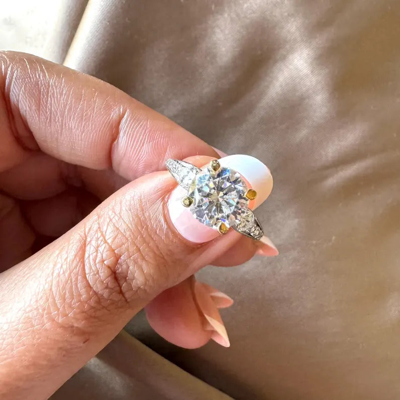 Lab Grown Diamond Engagement Ring
