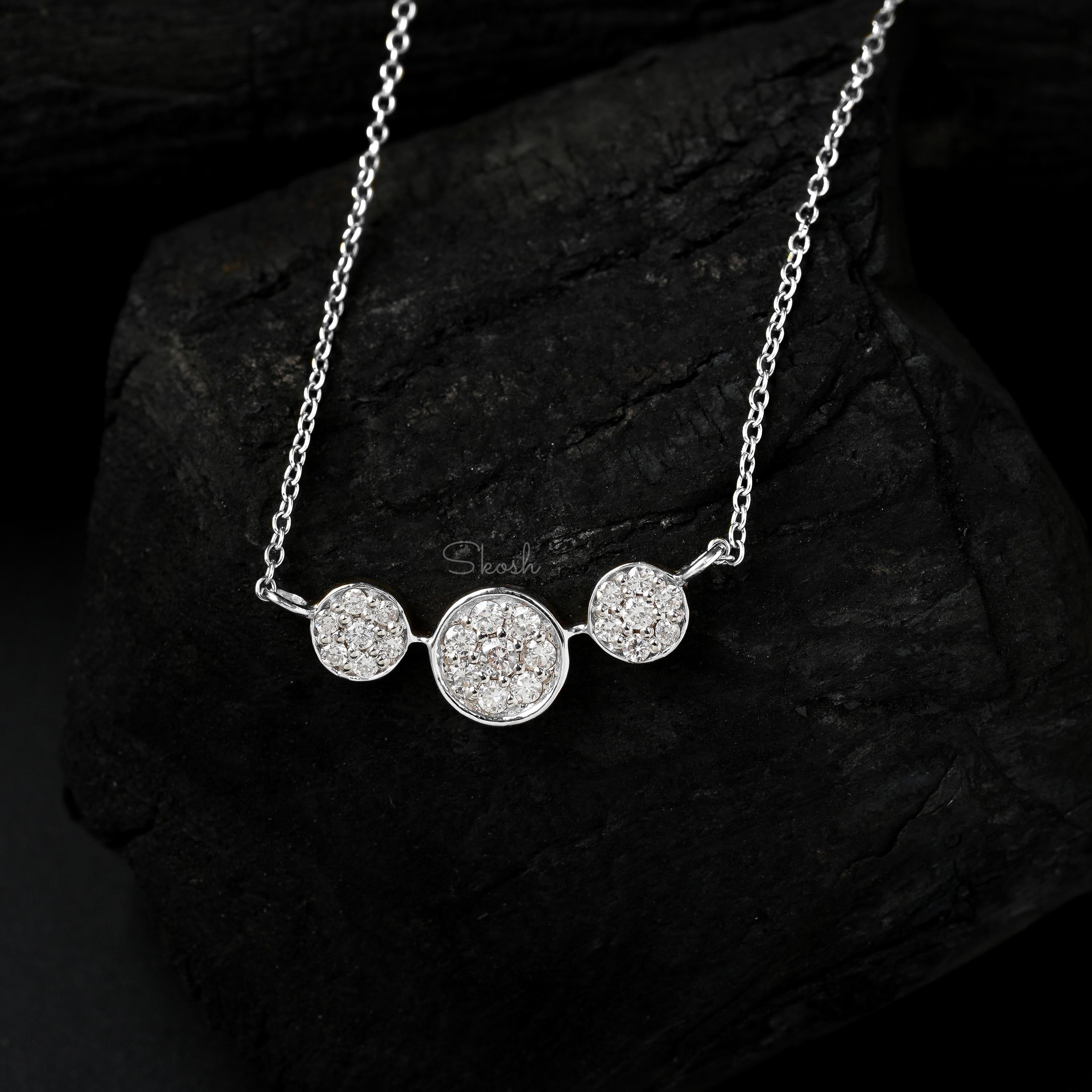 Round Diamond Pendant Necklace